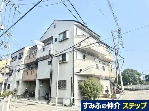 Akiya in Osaka
