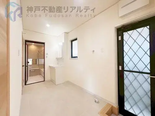 4LDK
مدينة كوبي
محافظة هيوغو (23)