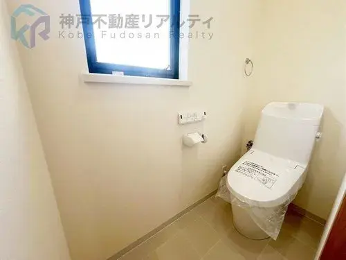 4LDK
مدينة كوبي
محافظة هيوغو (24)