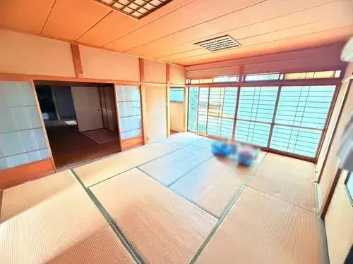 6LDK+S Flat House Nara City Nara Prefecture (14)