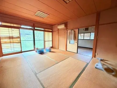 6LDK+S Flat House Nara City Nara Prefecture (8)