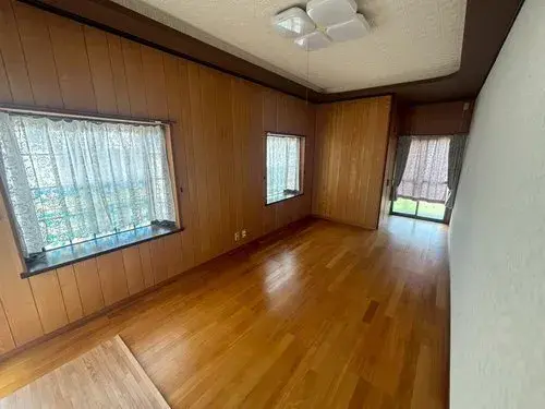 8LDK Property Iwakuni City Yamaguchi Prefecture (7)