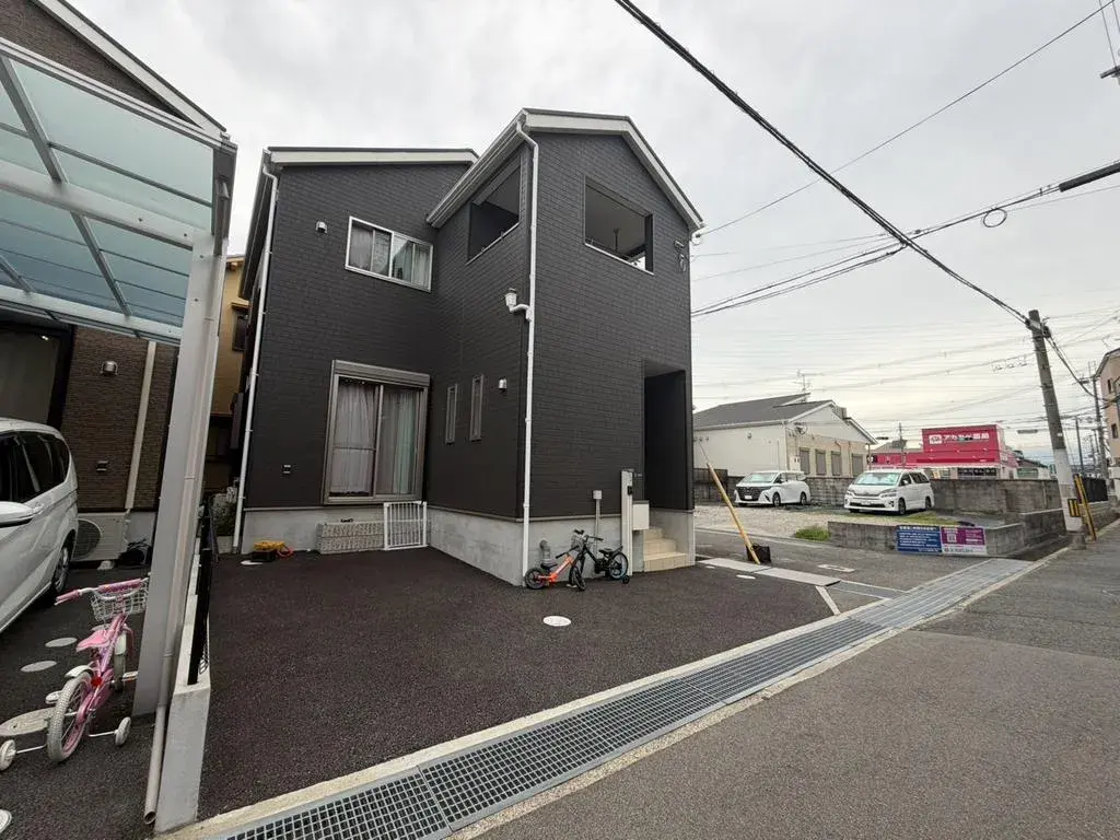 Akiya in Osaka