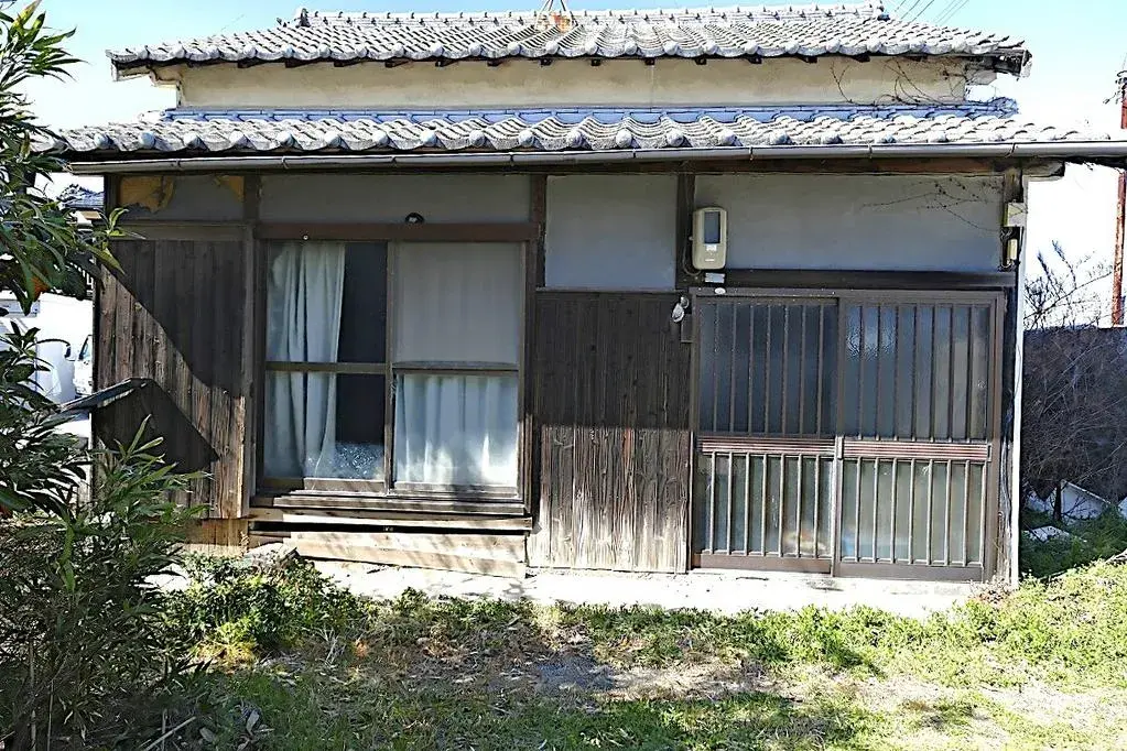 Akiya in Ehime