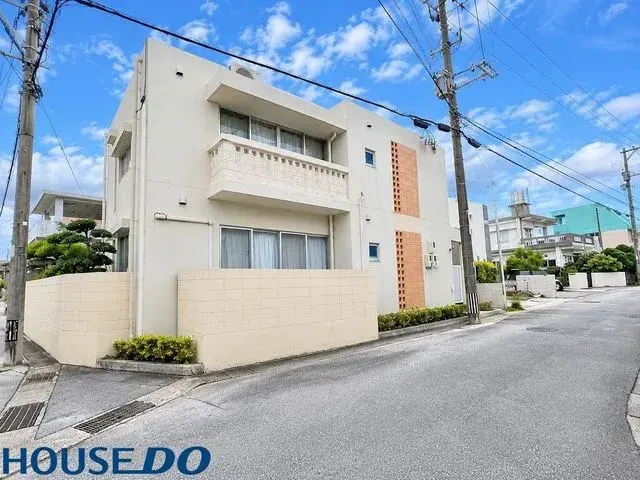 Akiya in Okinawa