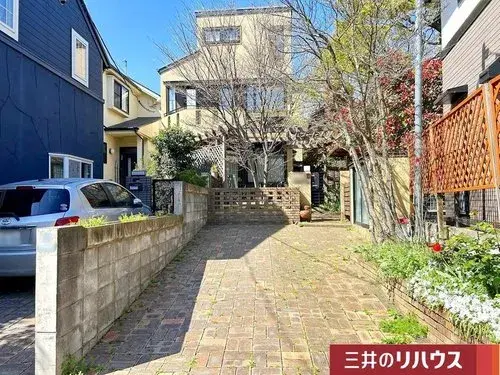 Akiya in Tokyo