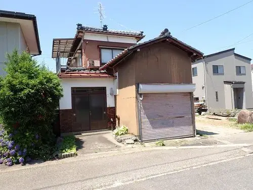 Akiya in Niigata