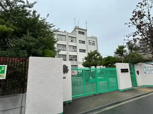 3LDK+S Higashiyodogawa Ward Osaka (20)