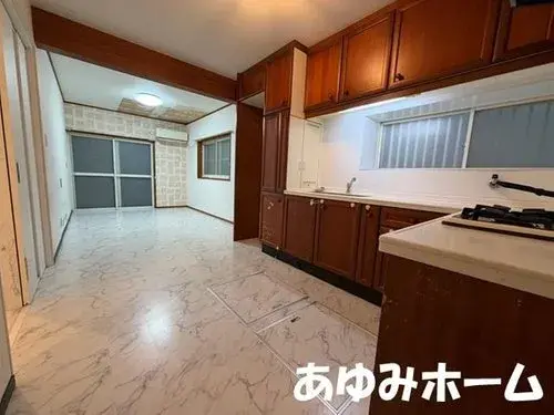 4LDK Property Neyagawa City Osaka Prefecture (15)