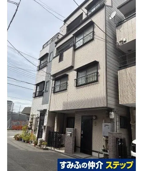 Akiya in Osaka