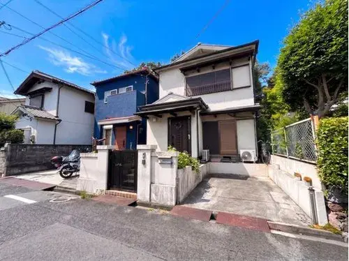 Akiya in Osaka