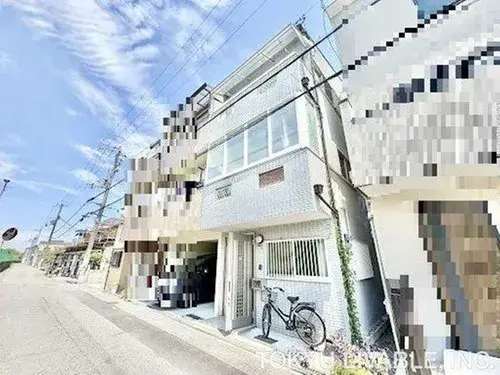 Akiya in Osaka