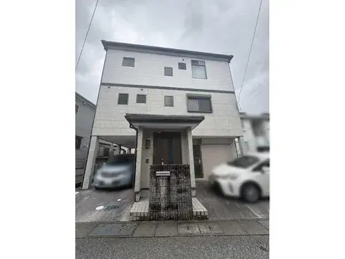 Akiya in Kochi