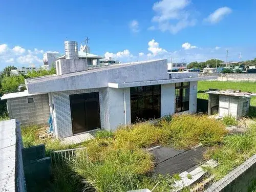 3LDK Uruma City Okinawa Prefecture (2)