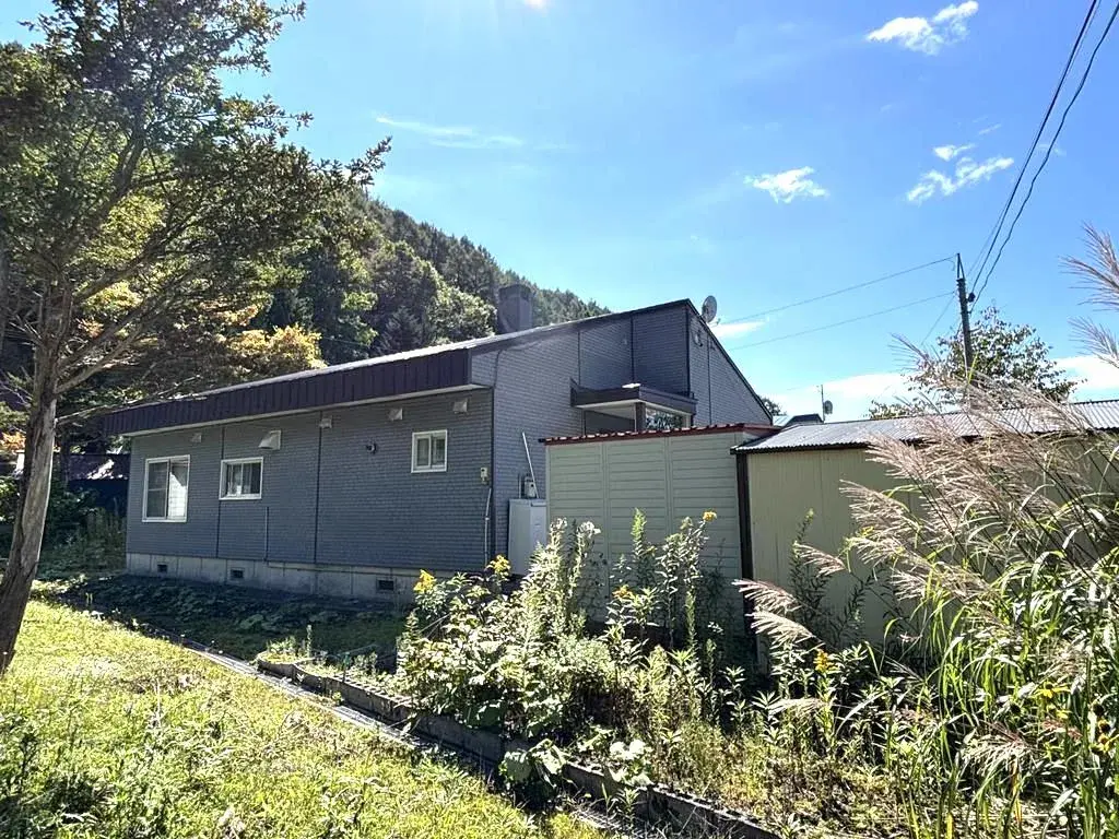 3LDK房产 夕张市 北海道 (2)