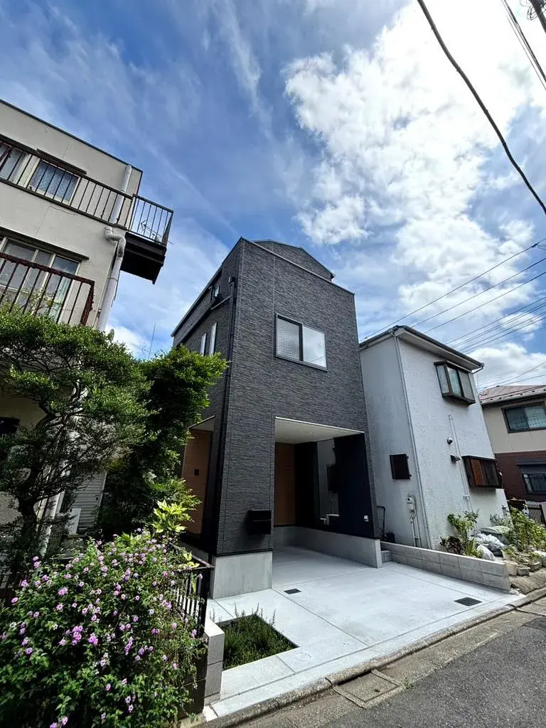 Akiya in Tokyo