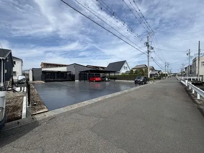Akiya in شيزوكا