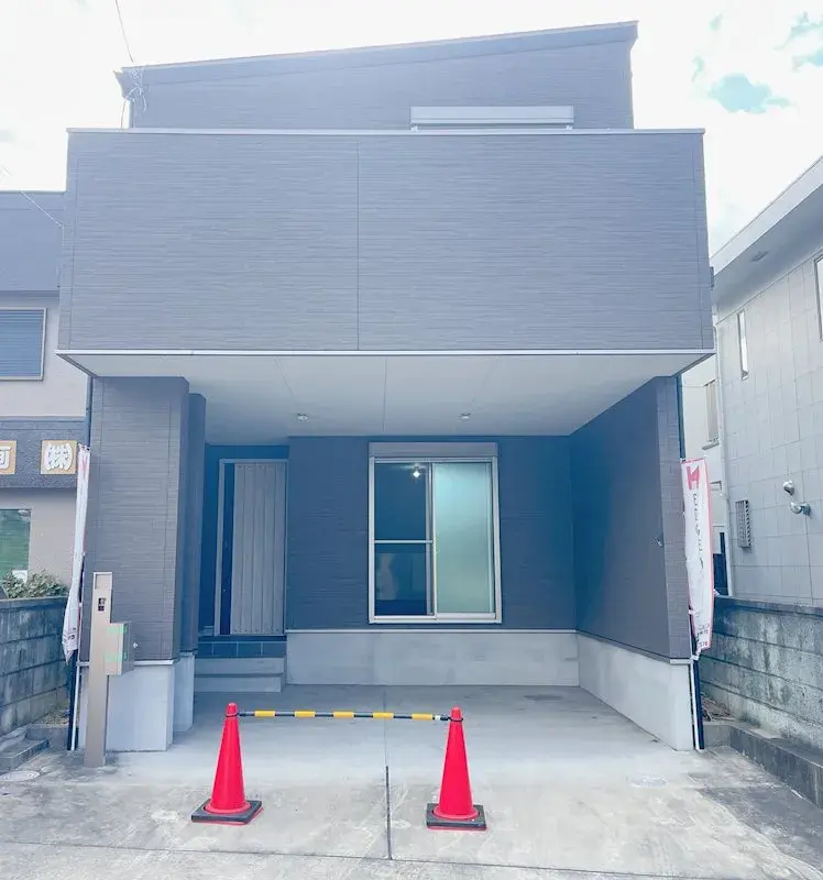 Akiya in Osaka