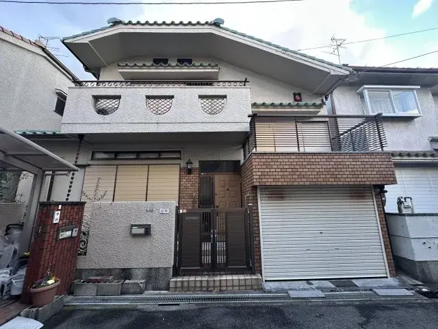 Akiya in Osaka