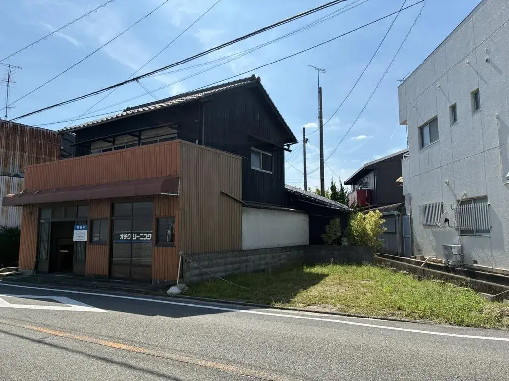 Akiya in Ehime