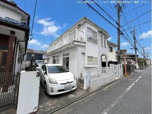 Akiya in Tokio