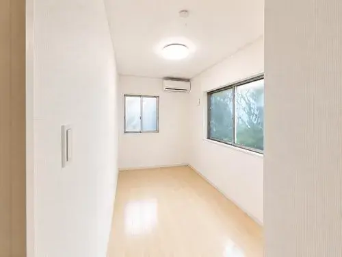 2LDK+S Property Fuchu City Tokyo (3)