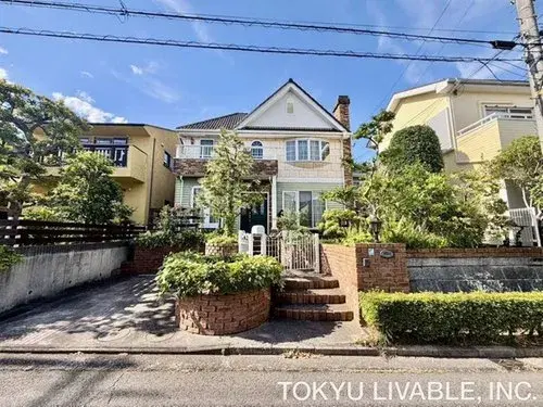 Akiya in Kanagawa