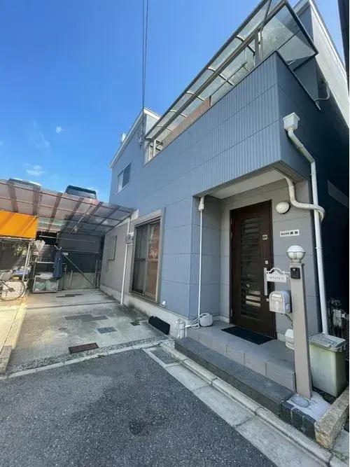 Akiya in Osaka