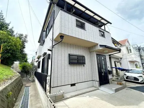 Akiya in Osaka