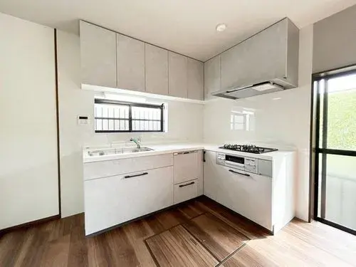 [3LDK Property] Ibaraki City, Osaka Prefecture (9)