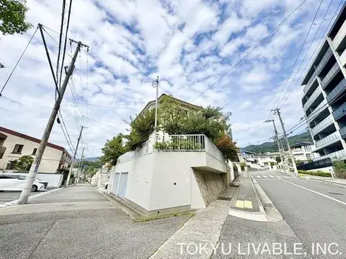 Akiya in Hyogo