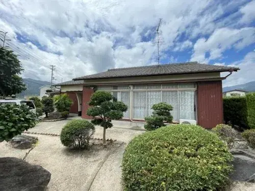 Akiya in Ehime
