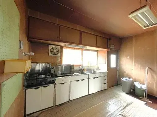 5DK Property Saijo City Ehime Prefecture (13)