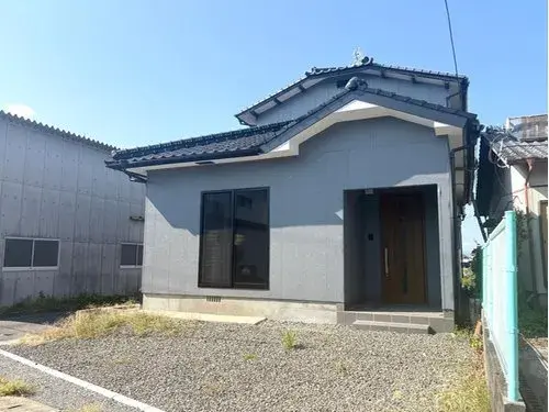 Akiya in Saga