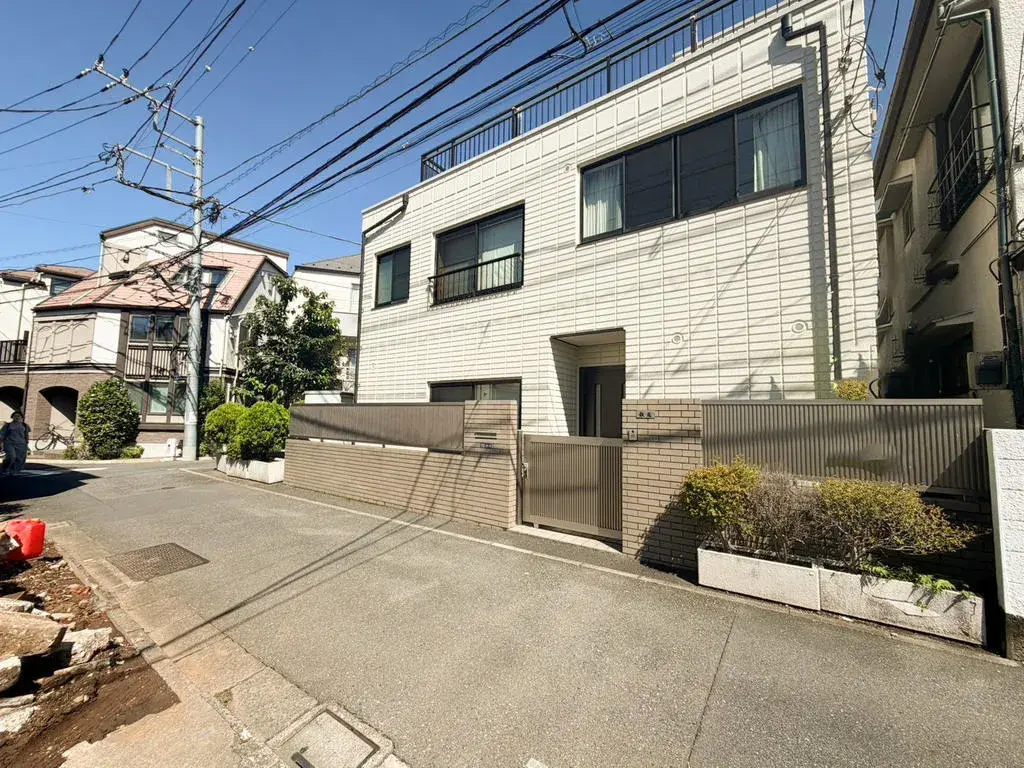 Akiya in Tokyo