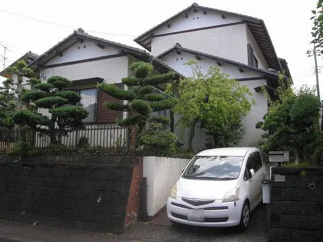 Akiya in شيزوكا