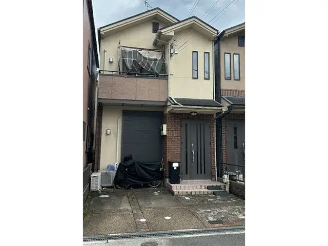 Akiya in Osaka