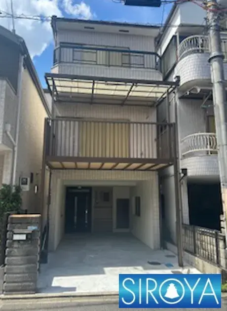 Akiya in Osaka