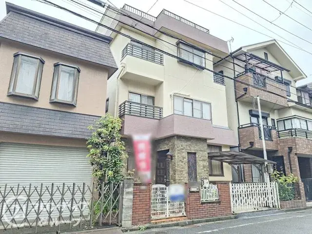Akiya in Osaka