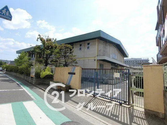 6DK Property Neyagawa City Osaka Prefecture (20)