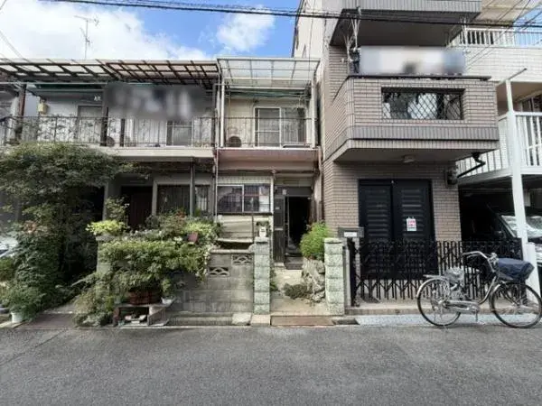 Akiya in Osaka