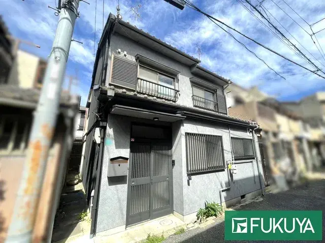 Akiya in Osaka