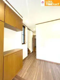 4室1厅1厨1储藏室
姬路市 兵库县 (24)