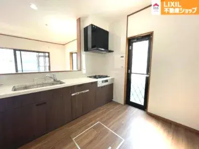 4室1厅1厨1储藏室
姬路市 兵库县 (26)