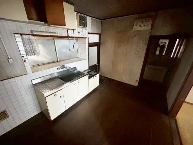 4DK Property Naka-ku, Hiroshima City, Hiroshima Prefecture (13)