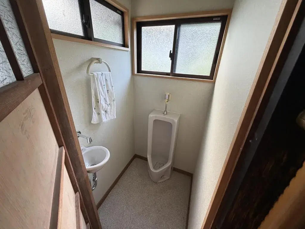 6LDK Property Mihara City Hiroshima Prefecture (12)