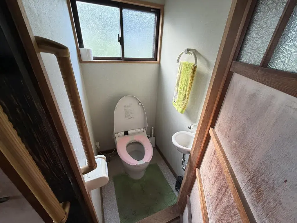 6LDK Property Mihara City Hiroshima Prefecture (13)