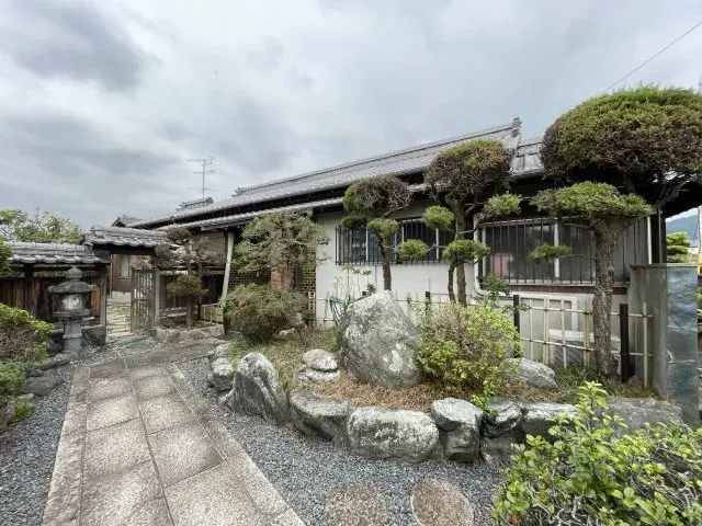 Akiya in Ehime