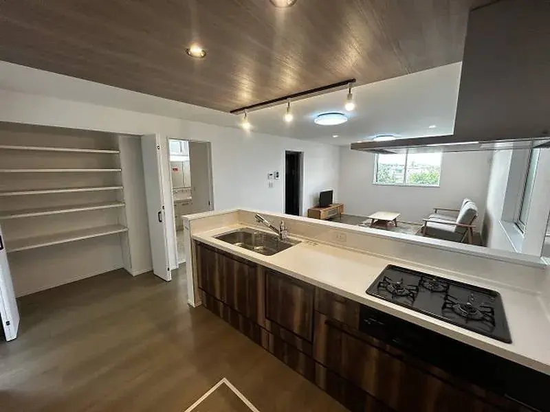 3LDK Property in Tomigusuku City, Okinawa Prefecture (15)