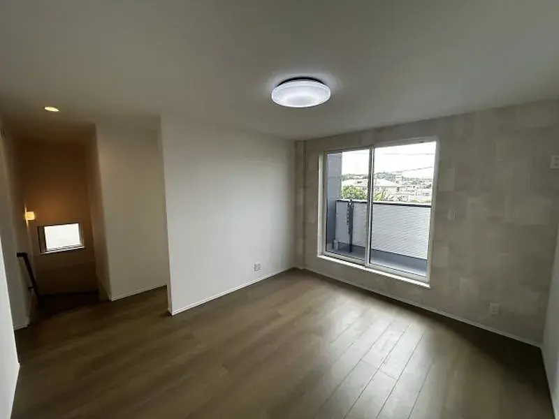 3LDK Property in Tomigusuku City, Okinawa Prefecture (10)